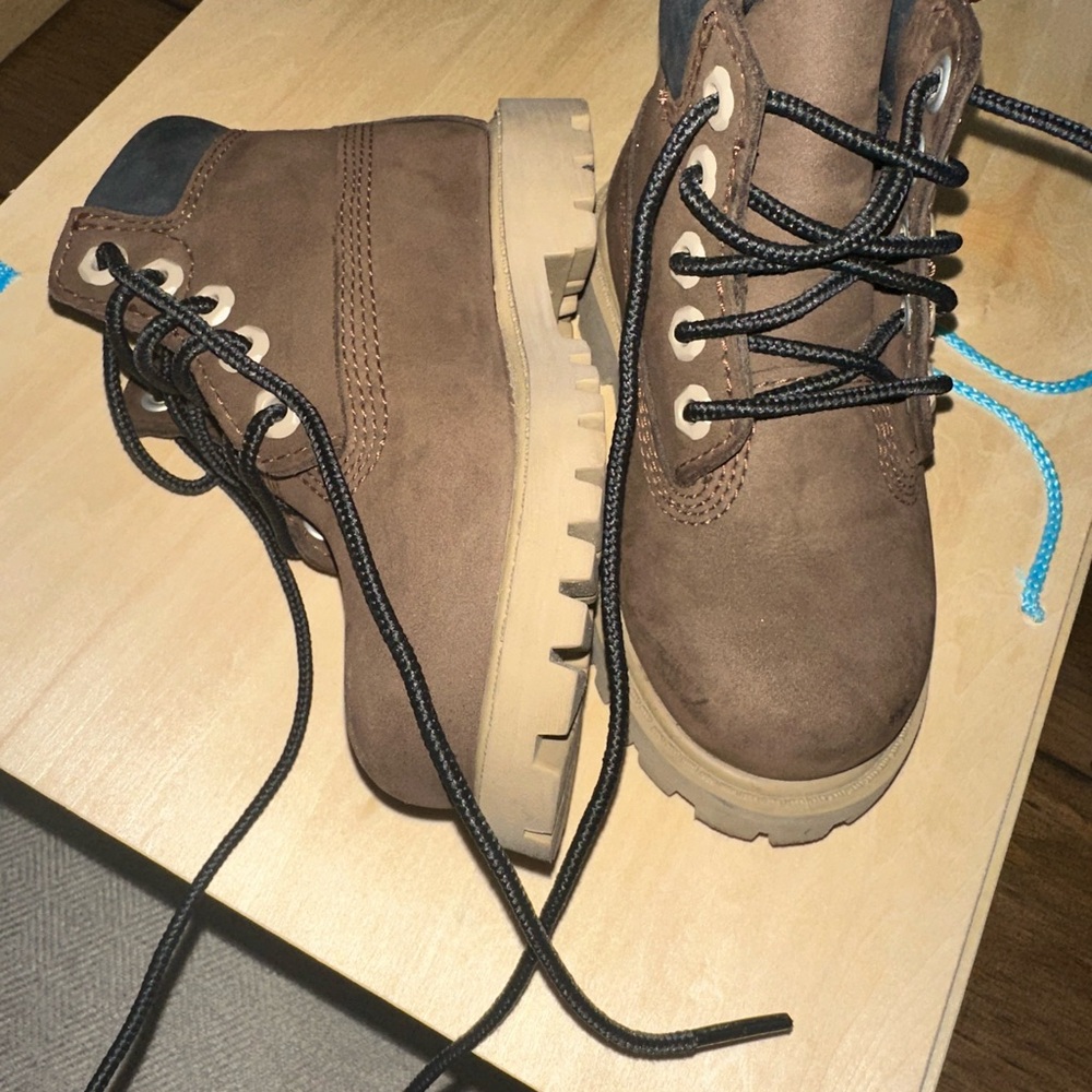 Timberland Kids Brown Lace-Up Boots